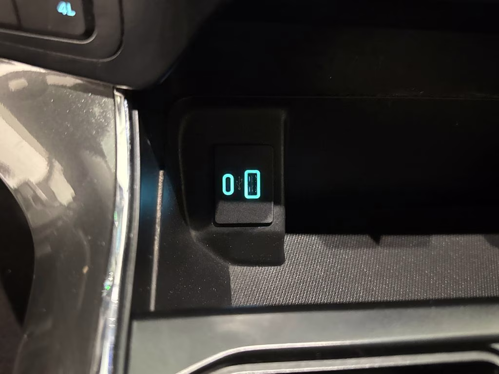 2023 Avalanche Ford F-150 XLT 4X4 Truck