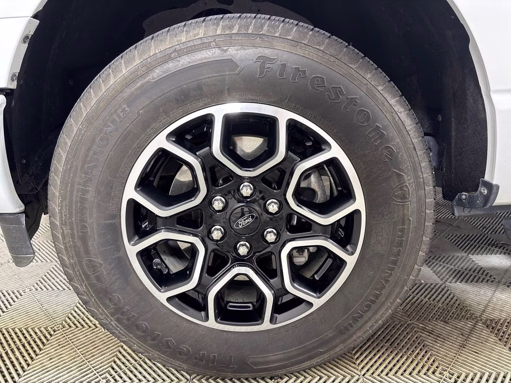 2023 Avalanche Ford F-150 XLT 4X4 Truck