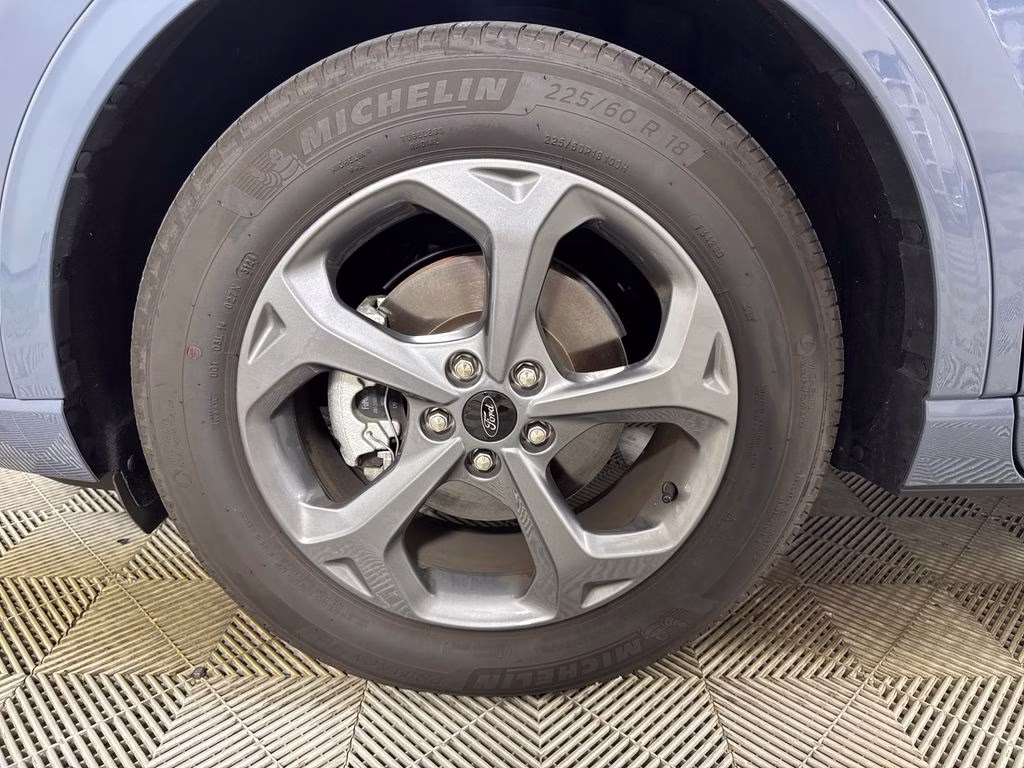 2024 Vapor Blue Metallic Ford Escape Hybrid ST-Line FWD SUV