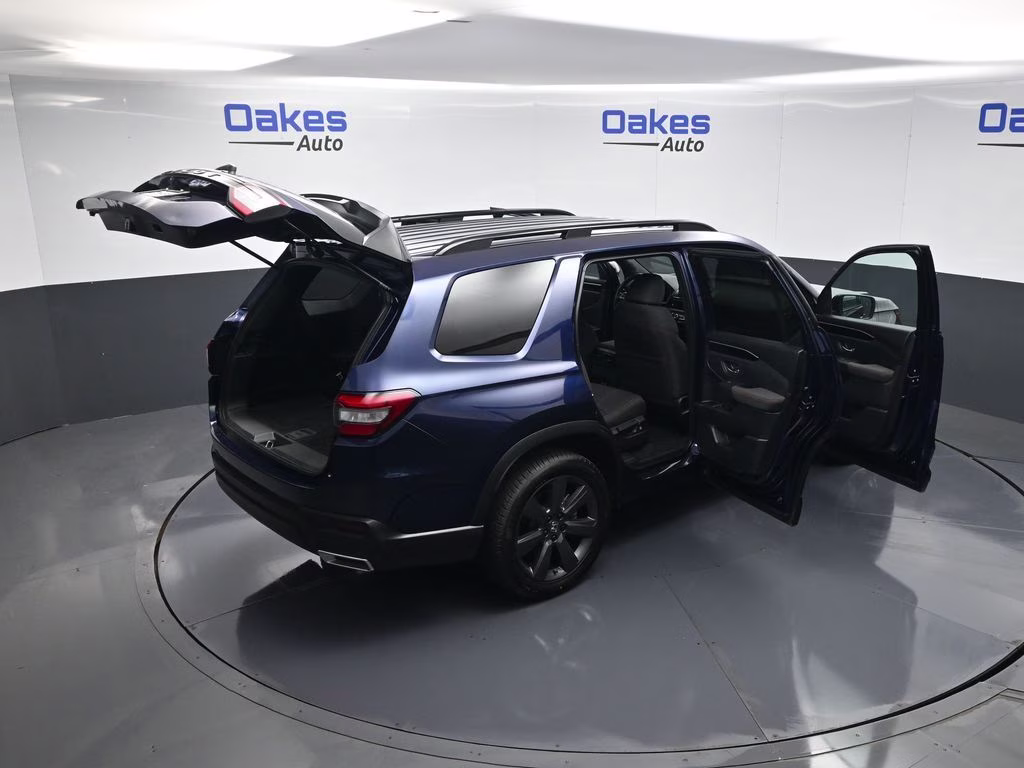 2023 Obsidian Blue Pearl Honda Pilot Sport AWD SUV