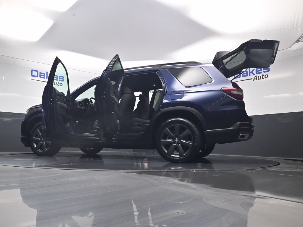 2023 Obsidian Blue Pearl Honda Pilot Sport AWD SUV