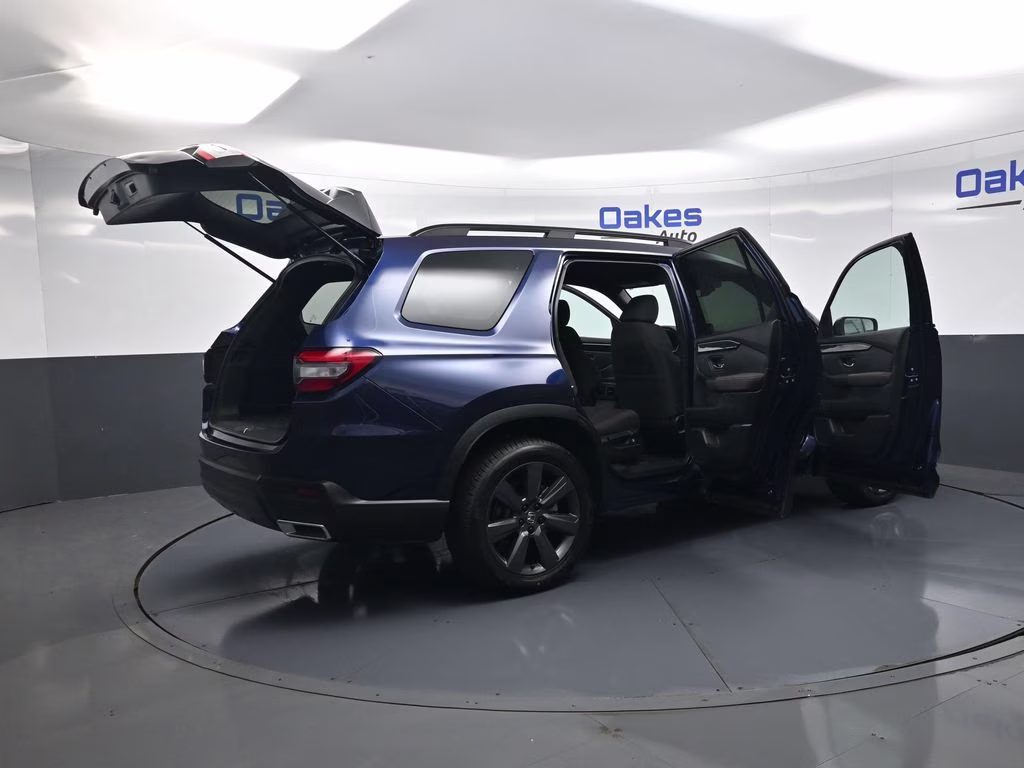 2023 Obsidian Blue Pearl Honda Pilot Sport AWD SUV