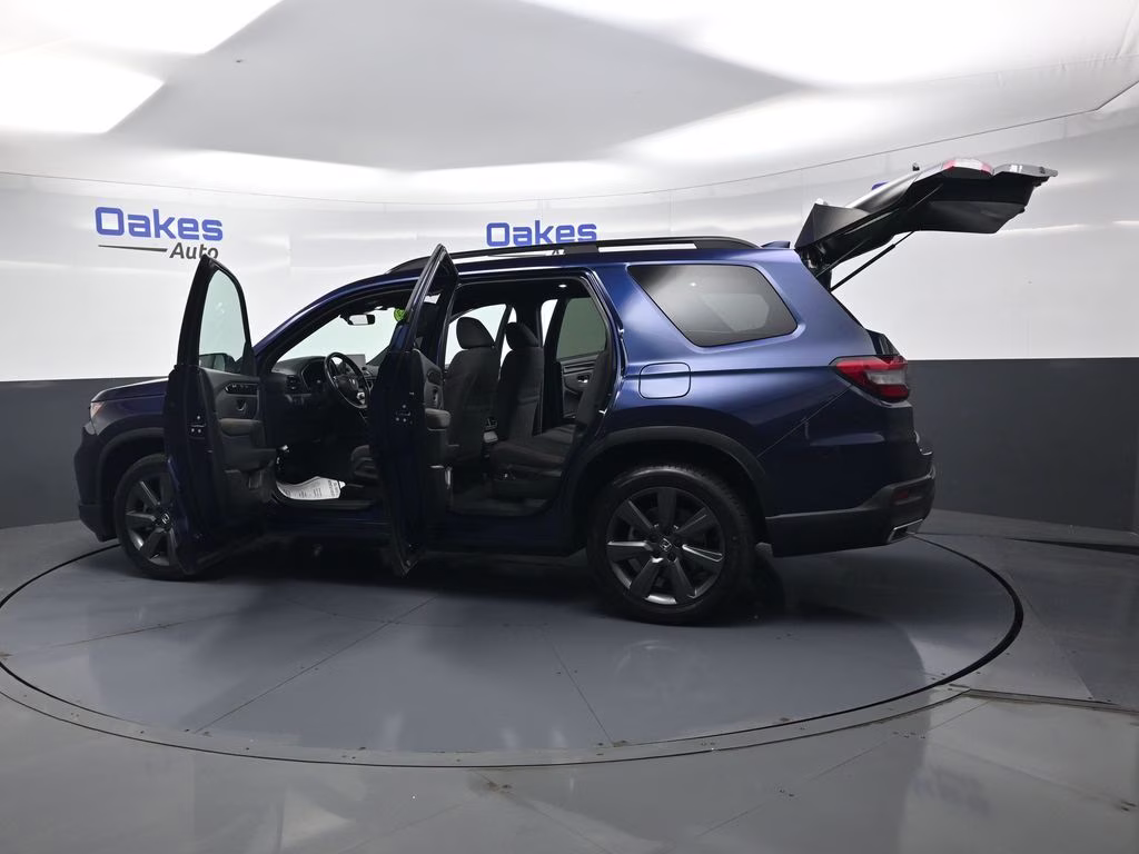 2023 Obsidian Blue Pearl Honda Pilot Sport AWD SUV