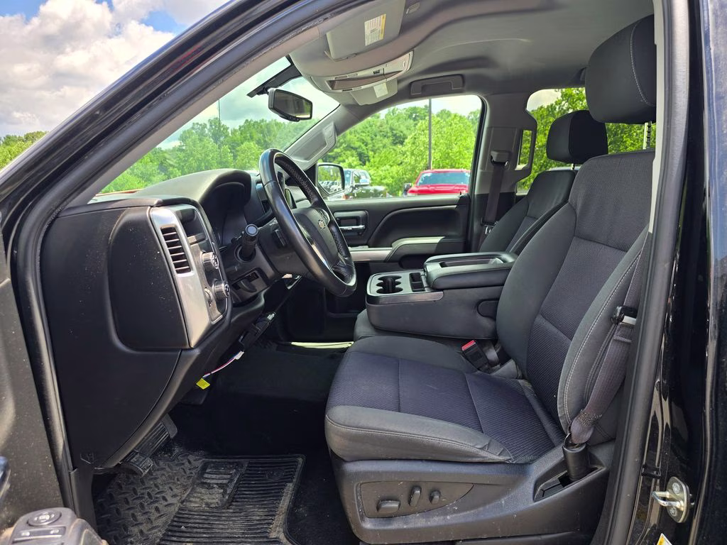 2015 Black Chevrolet Silverado 1500 LT 4X4 Truck