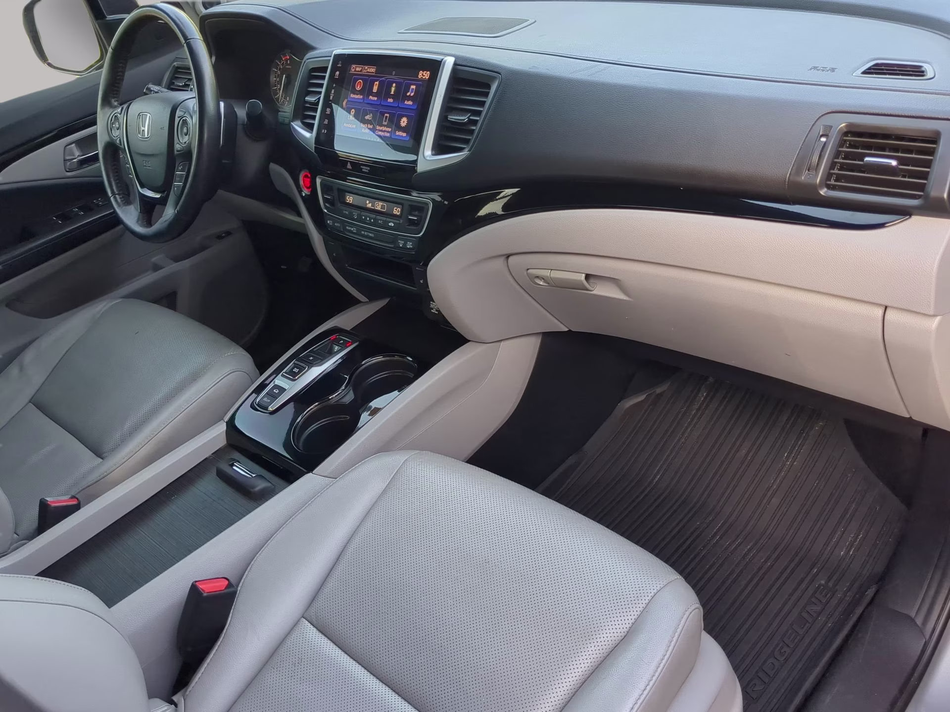 2020 Lunar Silver Metallic Honda Ridgeline RTL-E Crew Cab Pickup AWD Truck