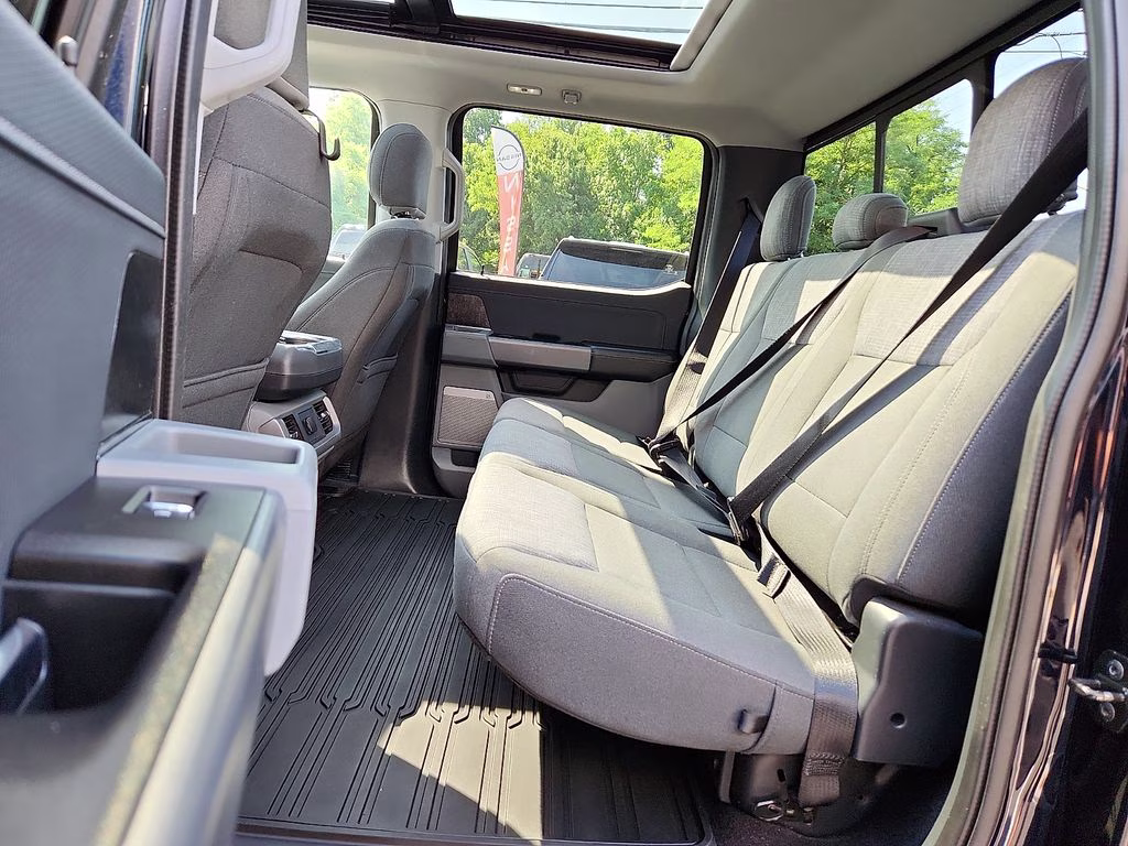 2021 Blue Metallic Ford F-150 XLT 4X4 Truck