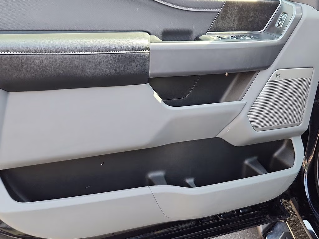 2021 Blue Metallic Ford F-150 XLT 4X4 Truck