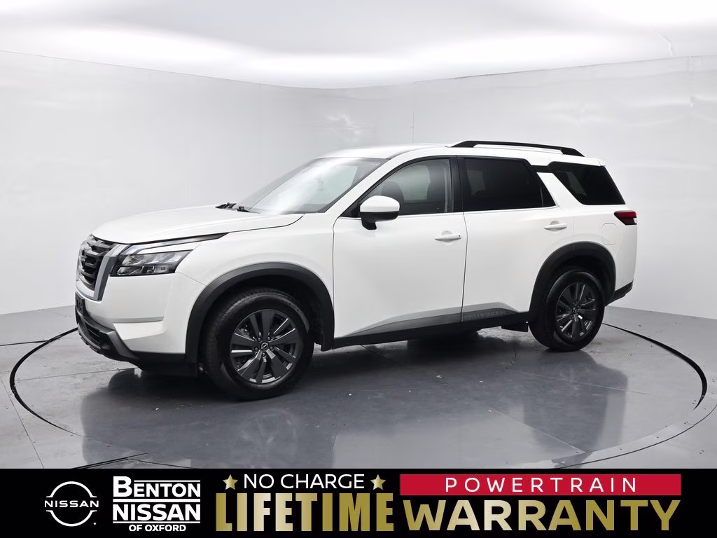 2023 Glacier White Nissan Pathfinder SV FWD SUV