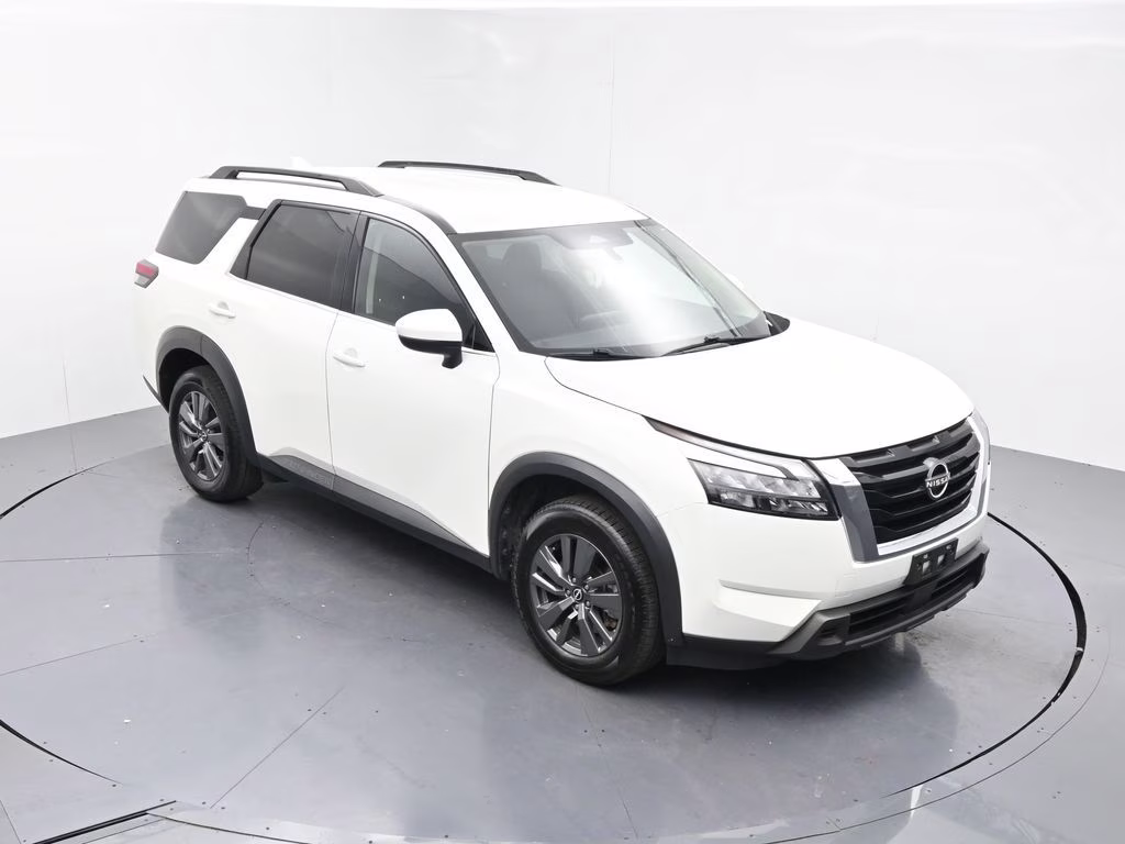 2023 Glacier White Nissan Pathfinder SV FWD SUV