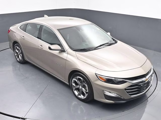 2024 Mineral Gray Metallic Chevrolet Malibu LT FWD Sedan