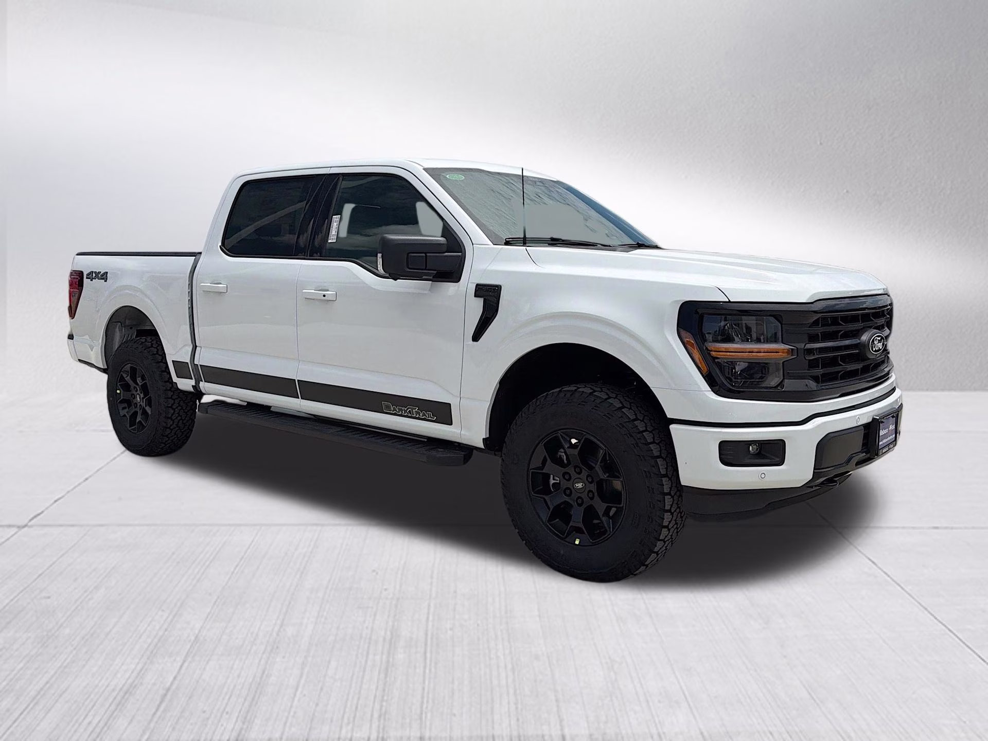 2026 Oxford White Ford F-150 XLT 4X4 Truck