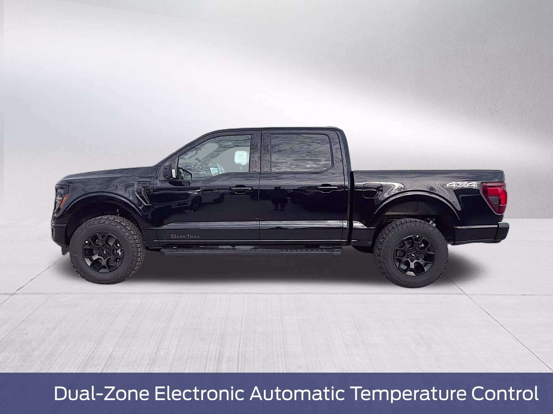 2026 Agate Black Metallic Ford F-150 XLT 4X4 Truck