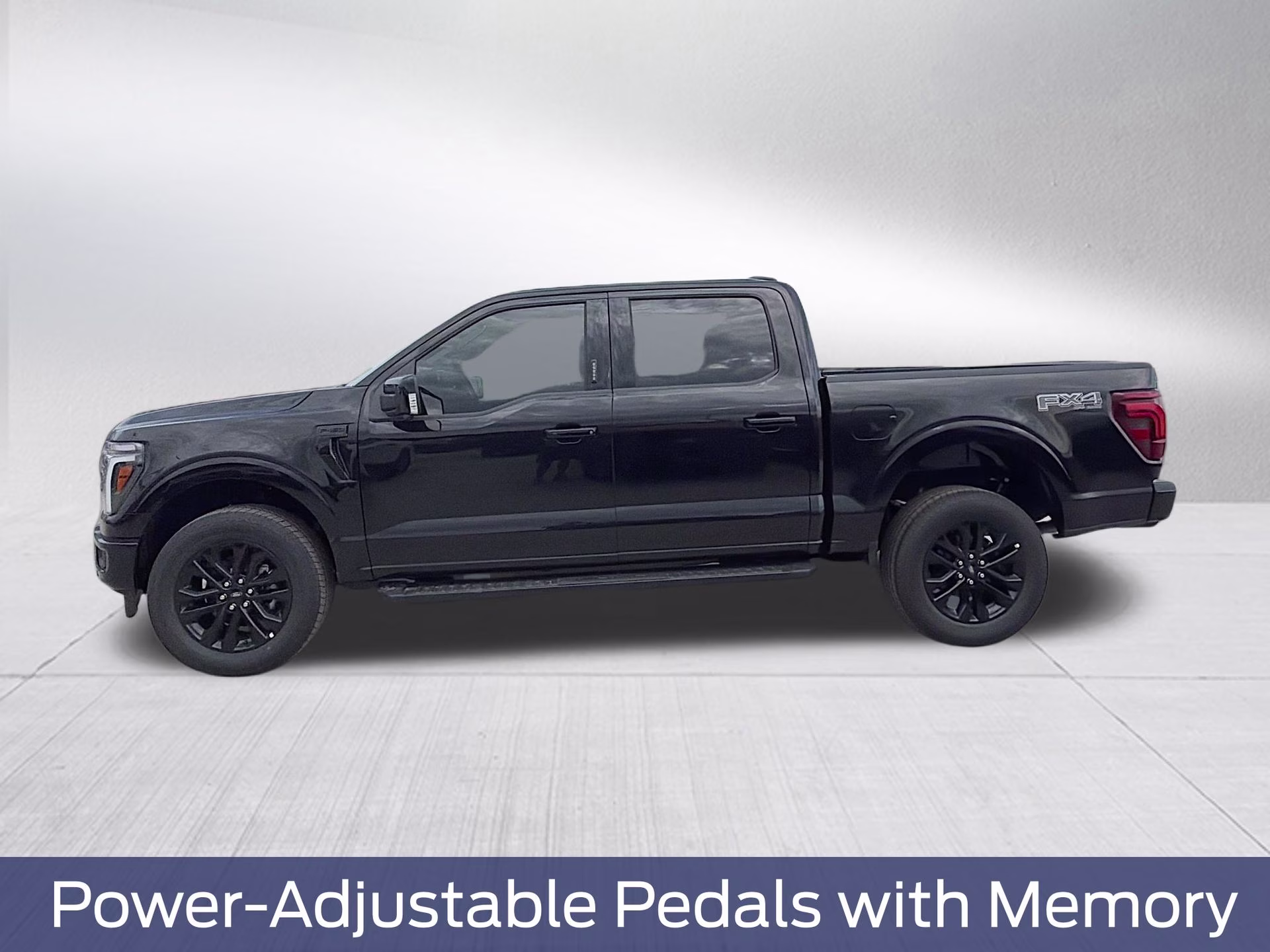 2026 Agate Black Metallic Ford F-150 Lariat 4X4 Truck