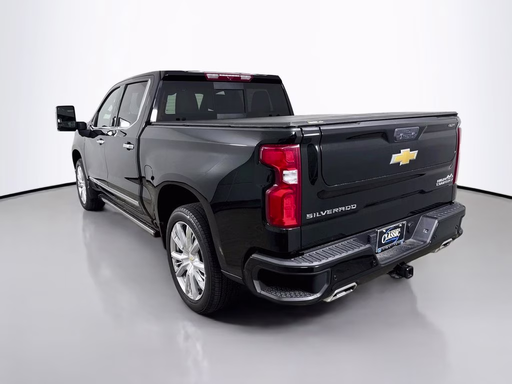 2025 Black Chevrolet Silverado 1500 High Country 4X4 Truck