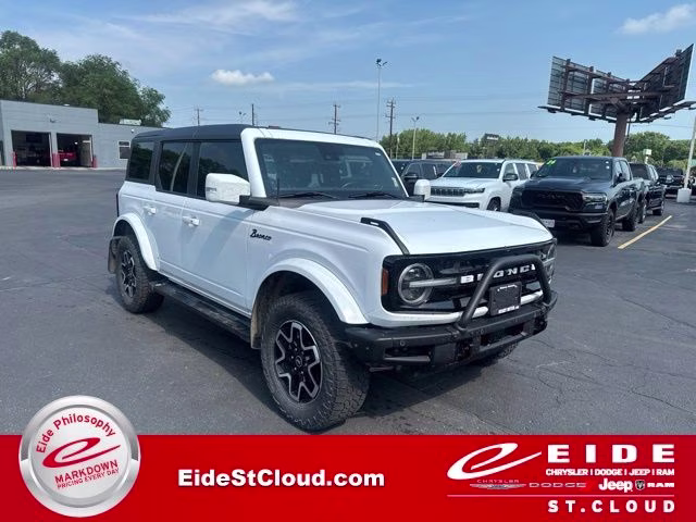 2023 Ford Bronco Outer Banks 4x4's photo