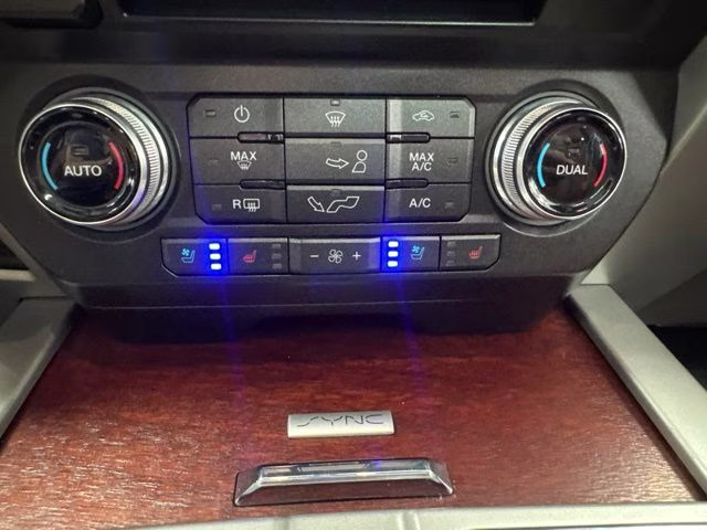 2018 White Platinum Metallic Tri-Coat Ford F-150 King Ranch 4X4 Truck