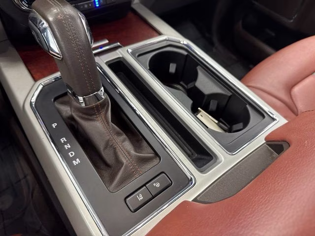 2018 White Platinum Metallic Tri-Coat Ford F-150 King Ranch 4X4 Truck
