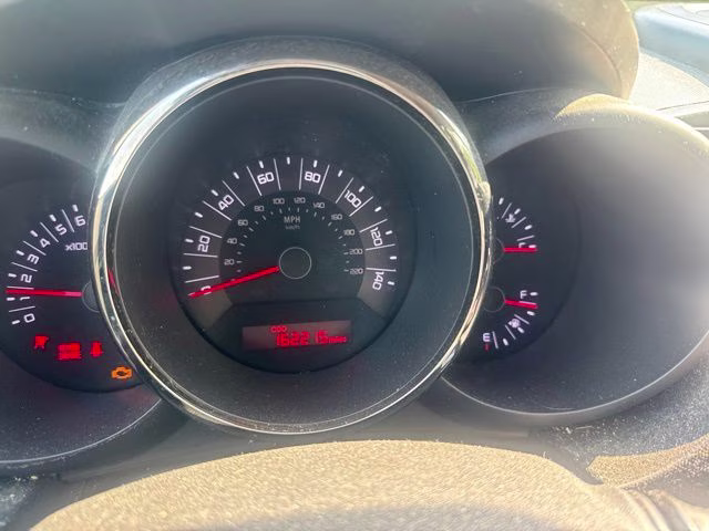 2011 Ignition Kia Soul Plus FWD Hatchback