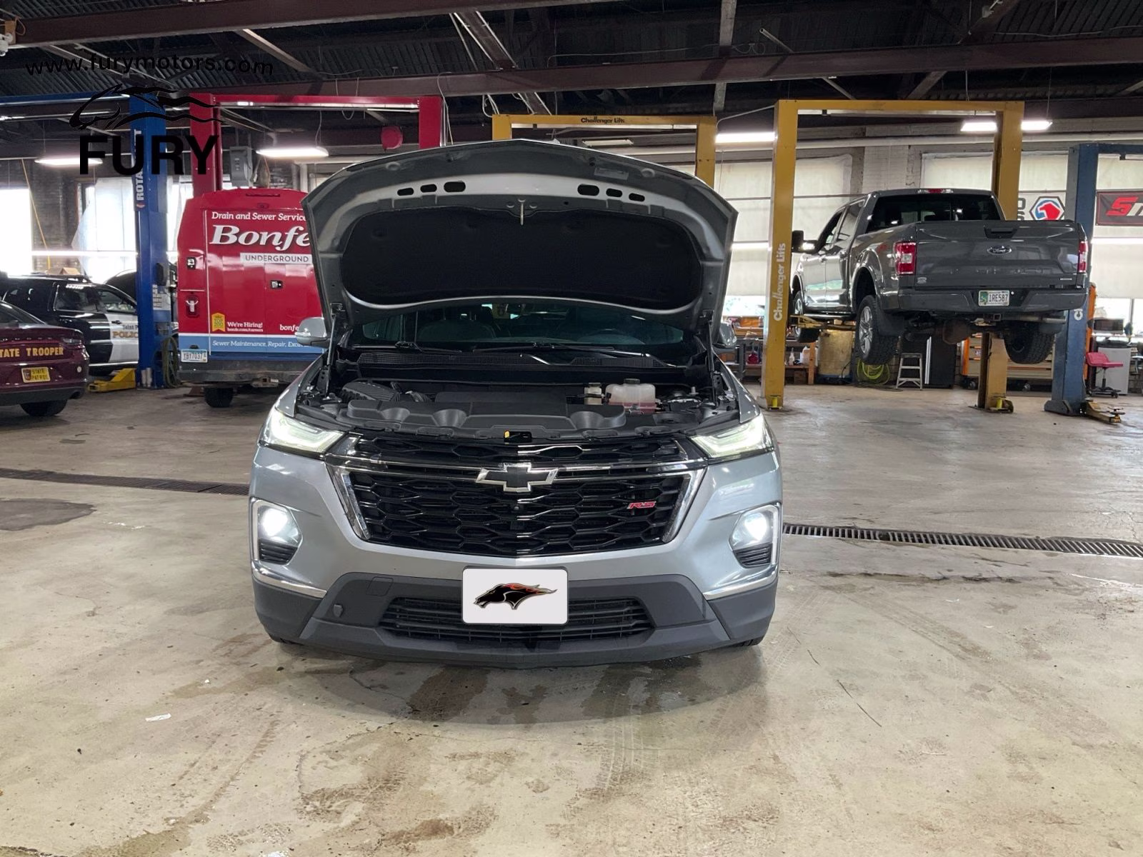 2023 Sterling Gray Metallic Chevrolet Traverse RS AWD SUV