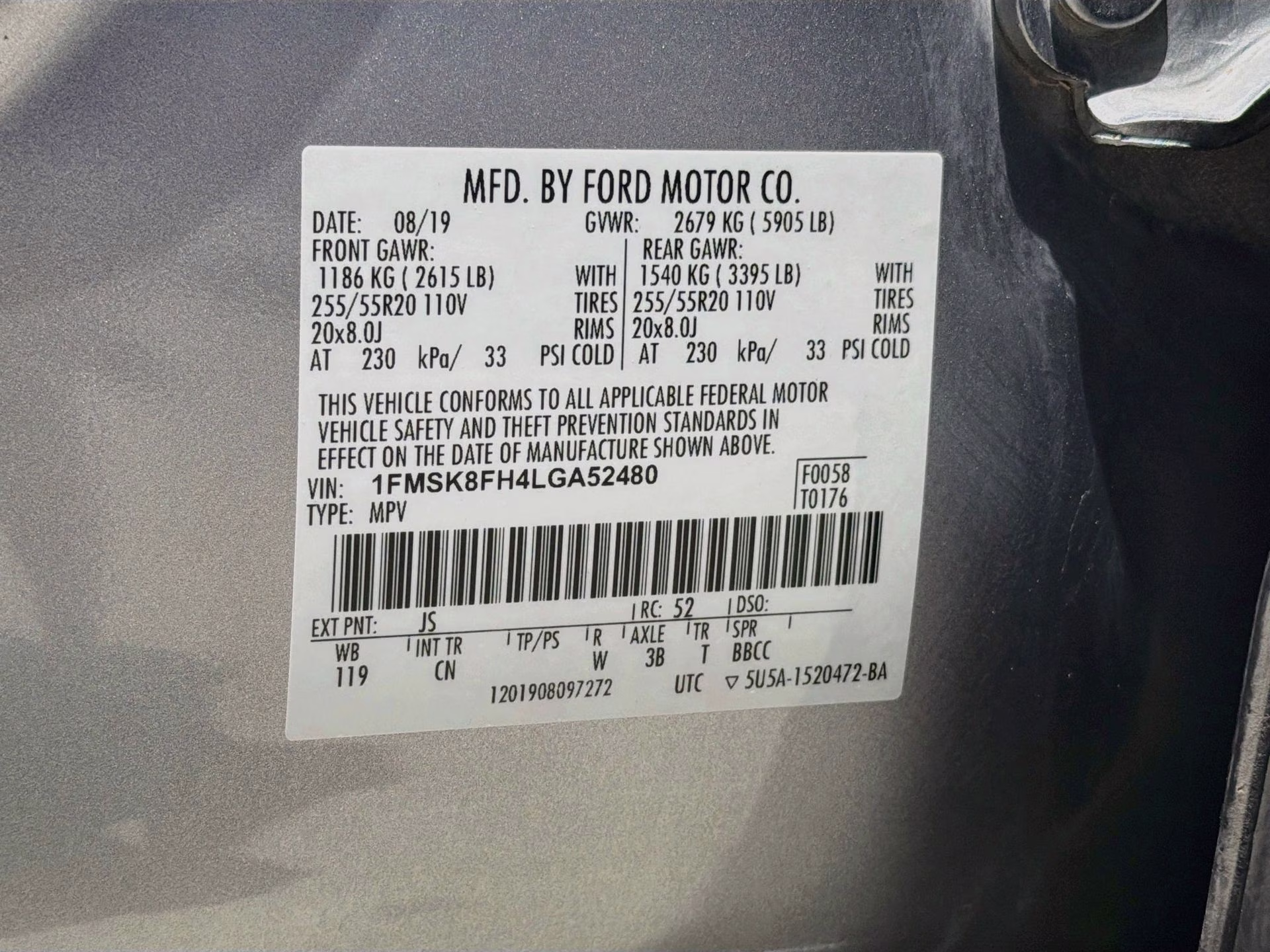 2020 Iconic Silver Metallic Ford Explorer Limited 4X4 SUV