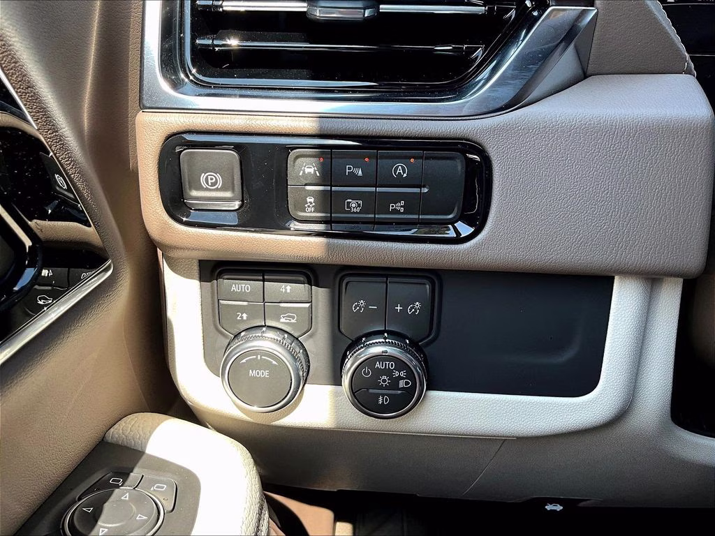 2026 Onyx Black GMC Yukon Denali 4X4 SUV