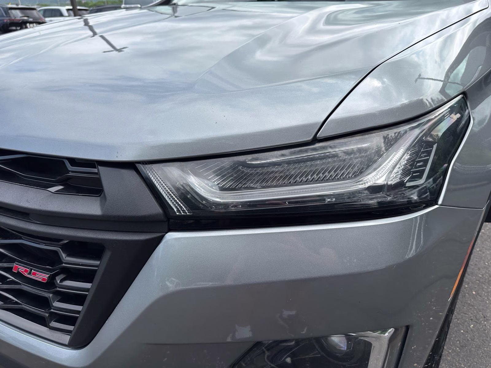 2023 Sterling Gray Metallic Chevrolet Traverse RS AWD SUV