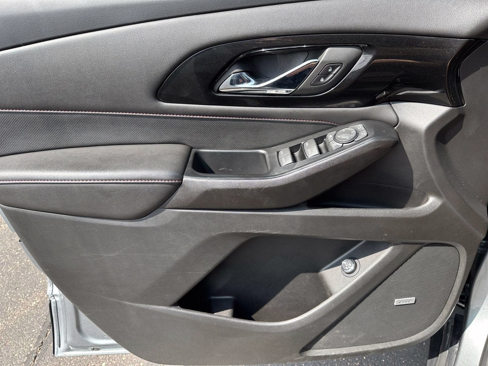 2023 Sterling Gray Metallic Chevrolet Traverse RS AWD SUV