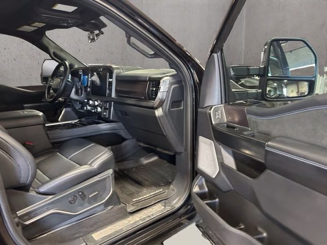 2026 Black Ford Super Duty F-250 SRW Platinum 4X4 Truck