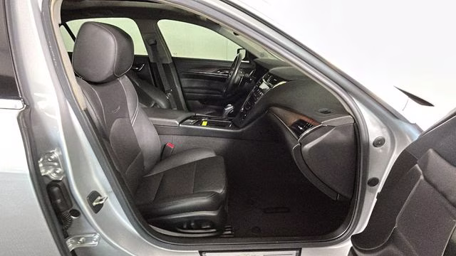 2018 Radiant Silver Metallic Cadillac CTS 2.0L Turbo Luxury RWD Sedan