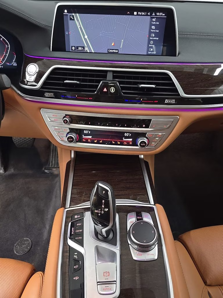 2022 Dark Graphite Metallic BMW 7 Series 740i xDrive AWD Sedan