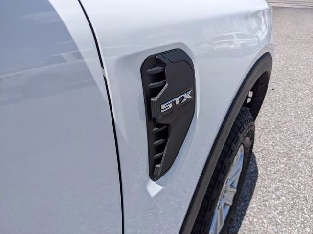 2026 Oxford White Ford Ranger XL RWD Truck