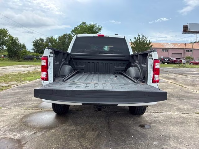 2023 Oxford White Ford F-150 XL 4X4 Truck