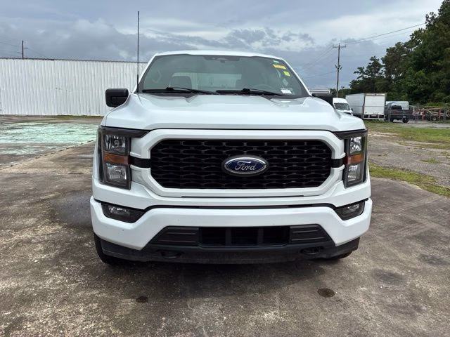 2023 Oxford White Ford F-150 XL 4X4 Truck