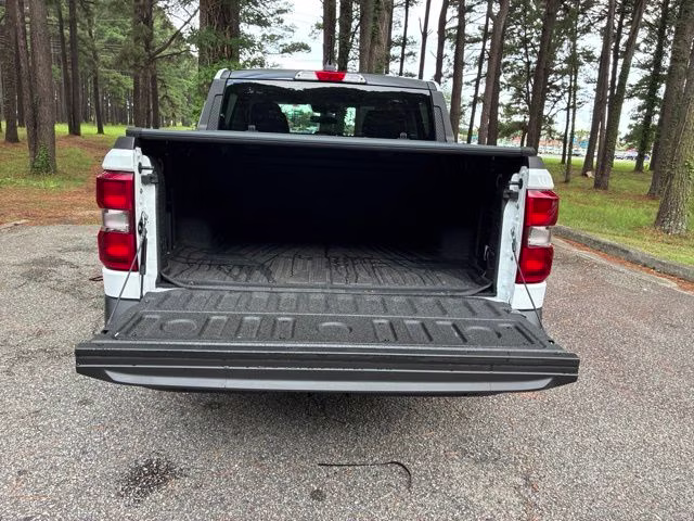 2025 Oxford White Ford Maverick XLT AWD Truck