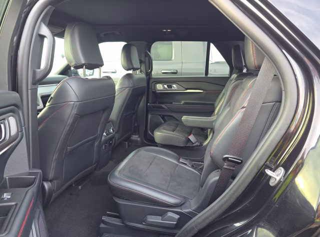 2025 Agate Black Metallic Ford Explorer ST 4X4 SUV