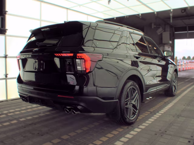 2025 Agate Black Metallic Ford Explorer ST 4X4 SUV
