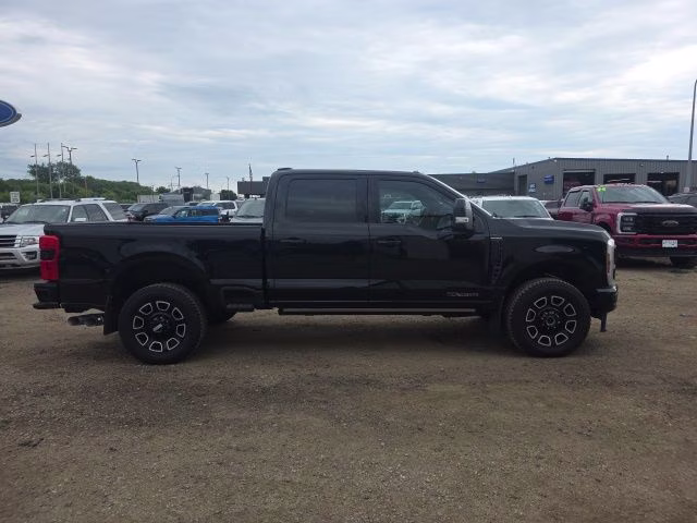 2026 Black Ford Super Duty F-250 SRW Platinum 4X4 Truck