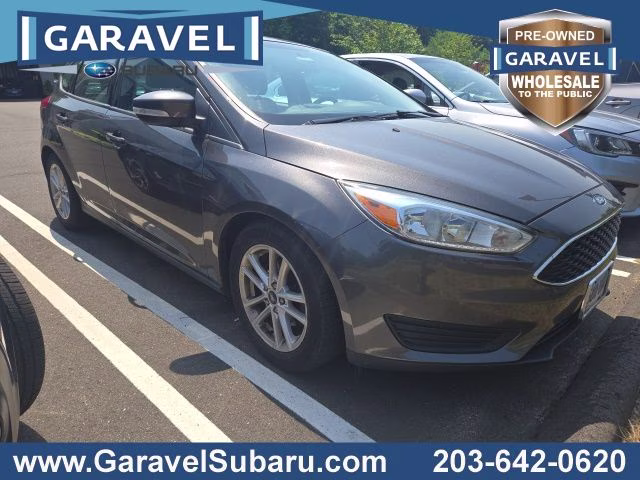 2016 Magnetic Ford Focus SE FWD Hatchback