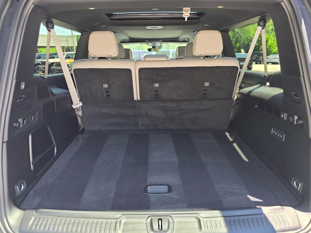 2026 Bright White Clearcoat Jeep Grand Wagoneer L 4X4 SUV