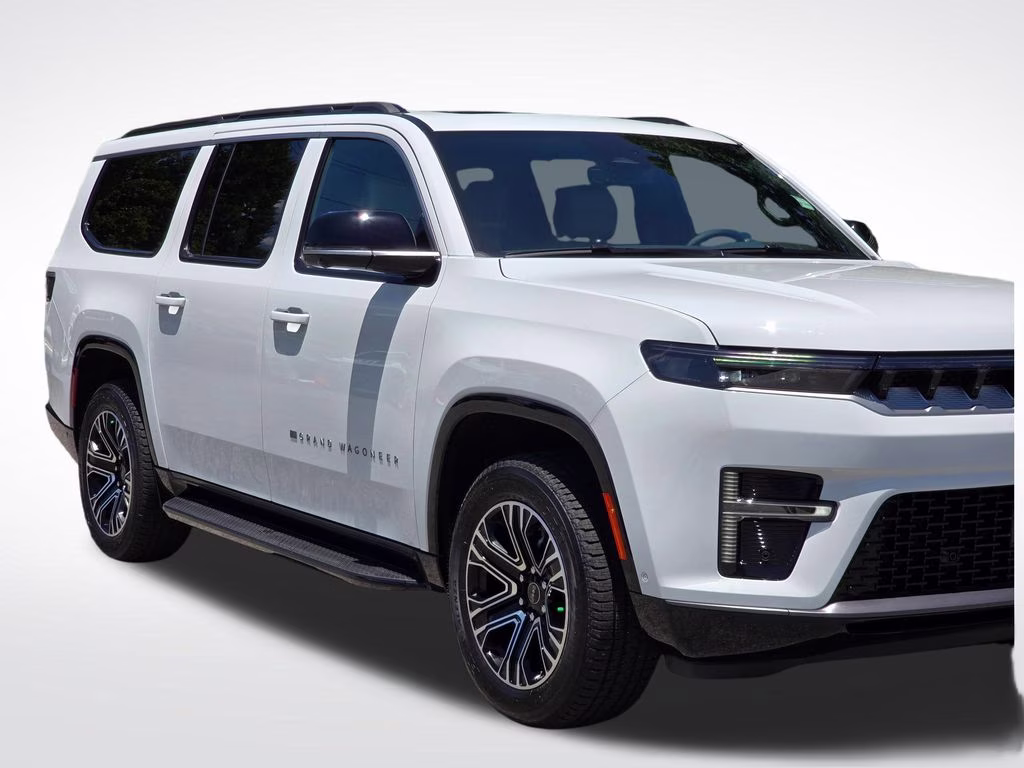 2026 Bright White Clearcoat Jeep Grand Wagoneer L 4X4 SUV