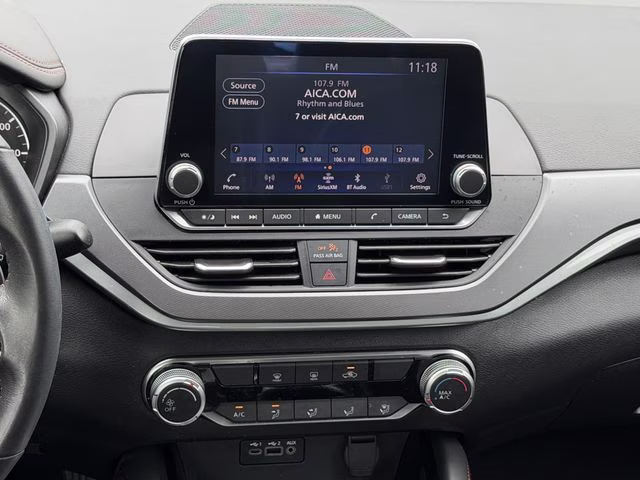2024 Gray Sky Pearl Nissan Altima 2.5 SR FWD Sedan