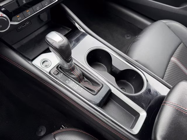2024 Gray Sky Pearl Nissan Altima 2.5 SR FWD Sedan