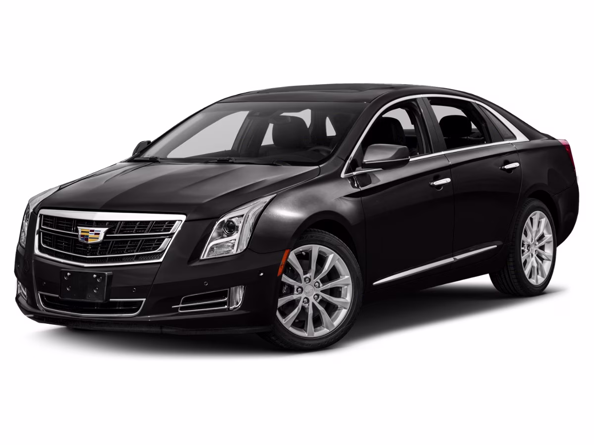 2017 Radiant Silver Metallic Cadillac XTS Luxury AWD Sedan