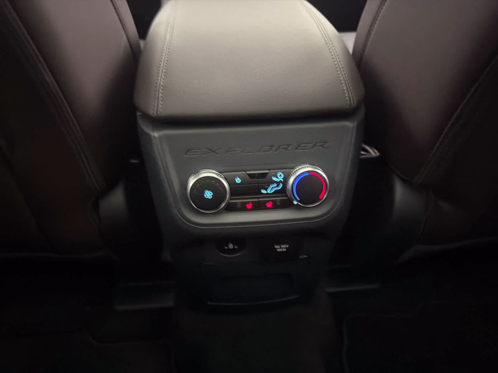 2026 Agate Black Metallic Ford Explorer Platinum RWD SUV