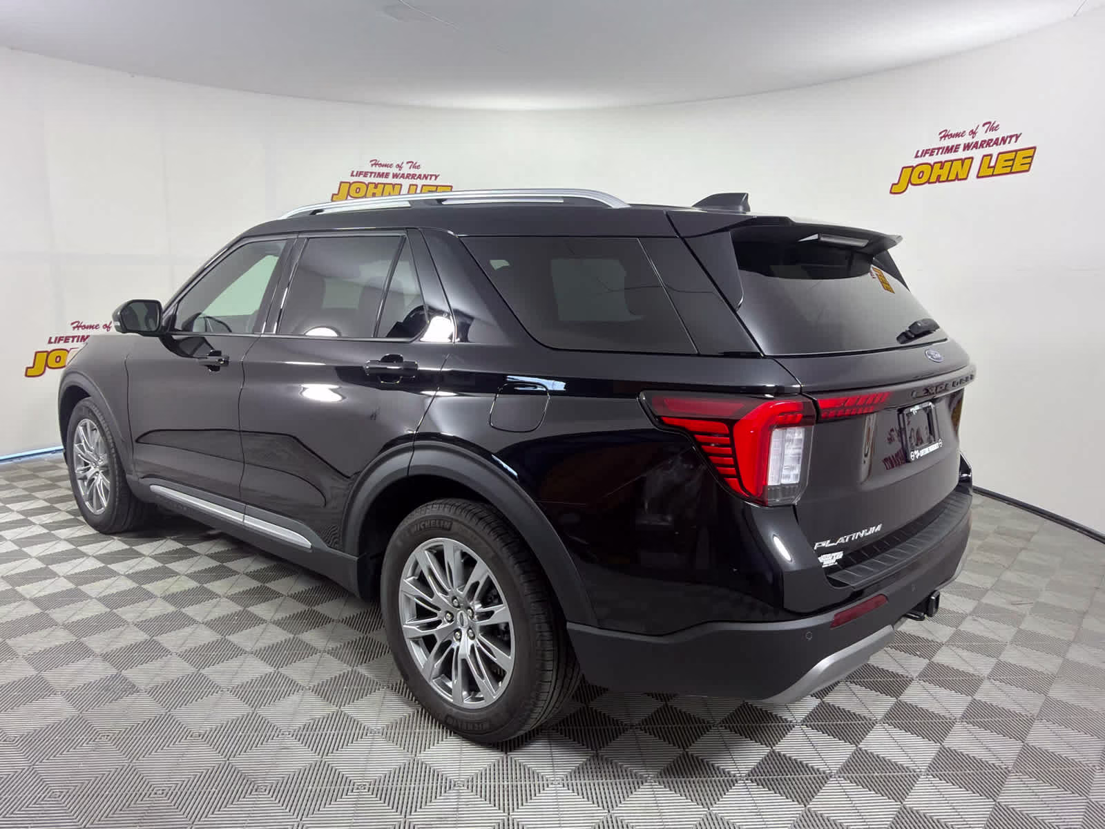 2026 Agate Black Metallic Ford Explorer Platinum RWD SUV