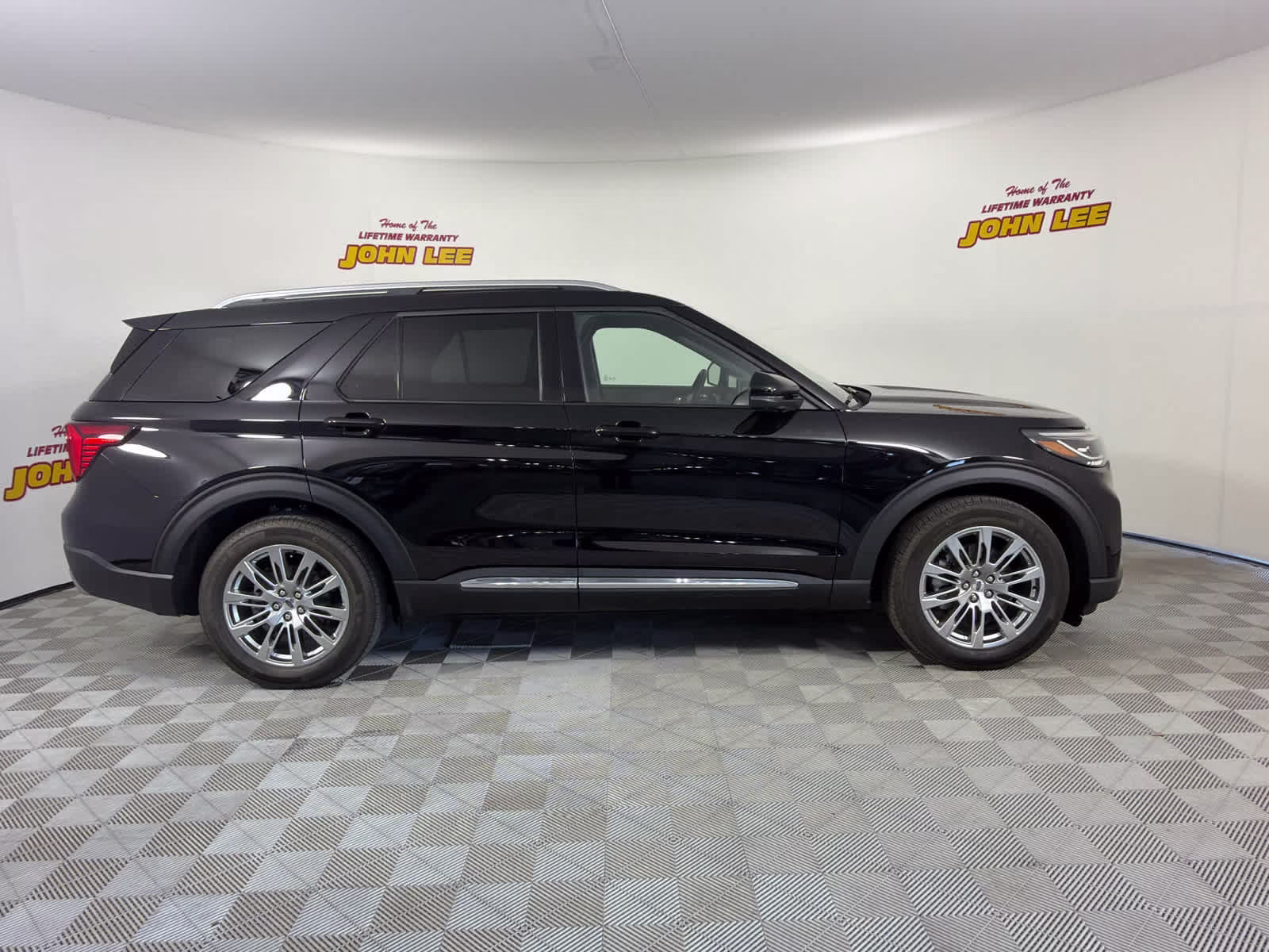 2026 Agate Black Metallic Ford Explorer Platinum RWD SUV