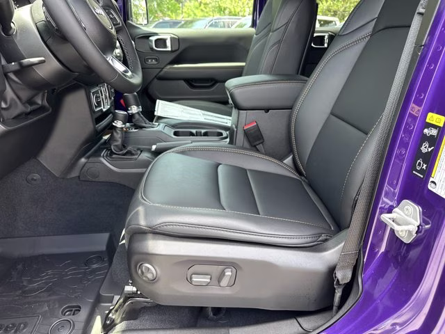 2026 Reign Jeep Wrangler Sahara 4X4 Convertible