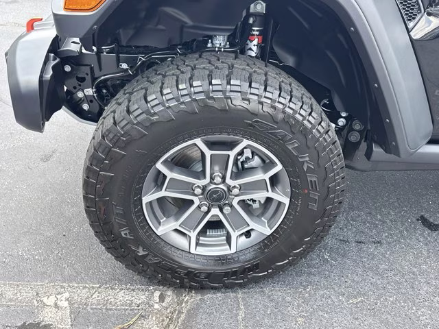2026 Black Clearcoat Jeep Gladiator Mojave 4X4 Truck