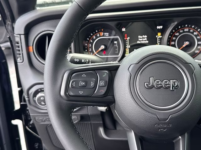 2026 Black Clearcoat Jeep Gladiator Mojave 4X4 Truck