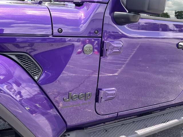 2026 Reign Jeep Wrangler Sahara 4X4 Convertible